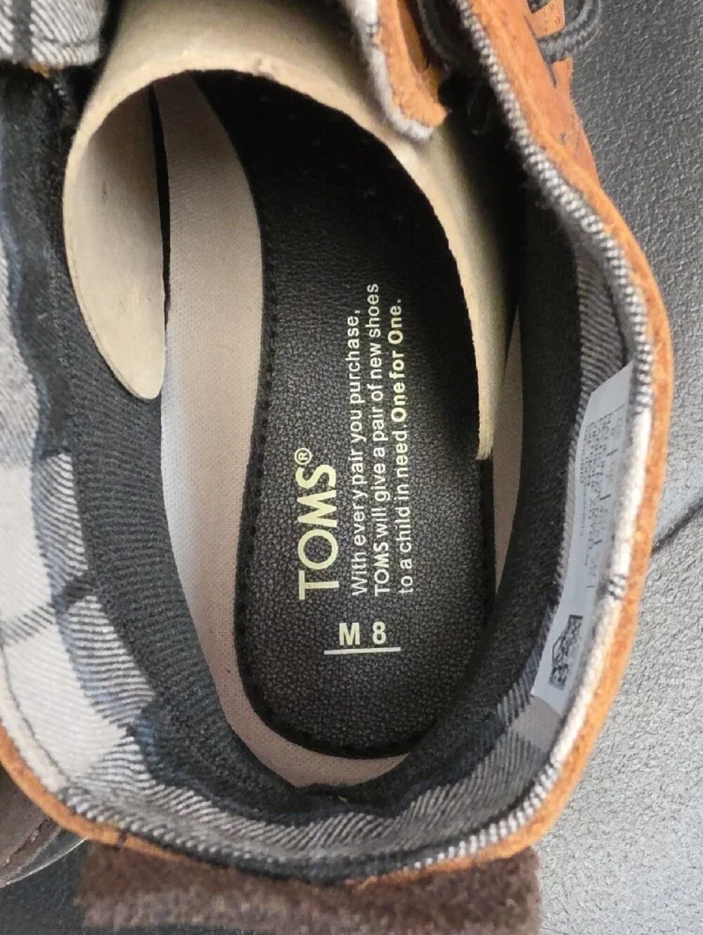Toms Tan Brown Leather Chukka Boots